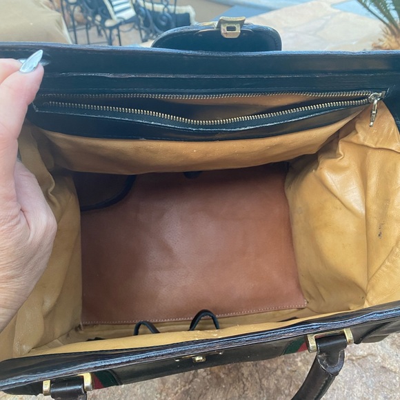 Rare authentic GUCCI striped color combo vintage train toiletry case box - Picture 8 of 11